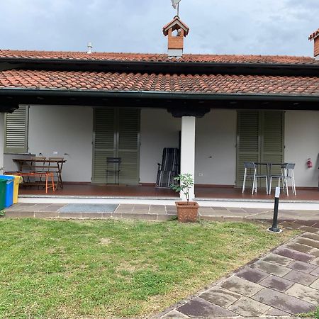 Caroline Home Anzano Del Parco Luaran gambar