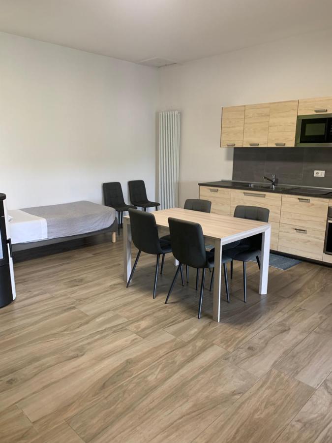 Caroline Home Anzano Del Parco Luaran gambar