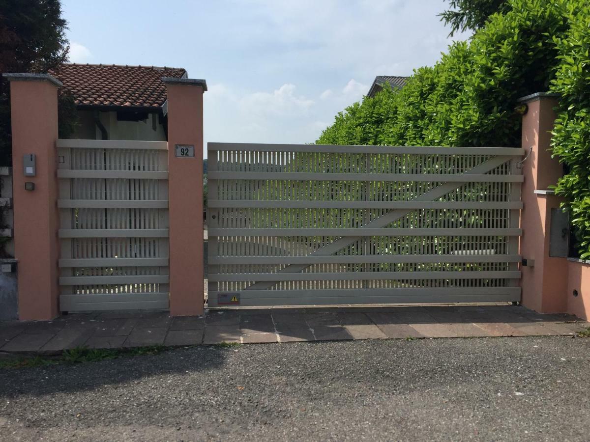 Caroline Home Anzano Del Parco Luaran gambar